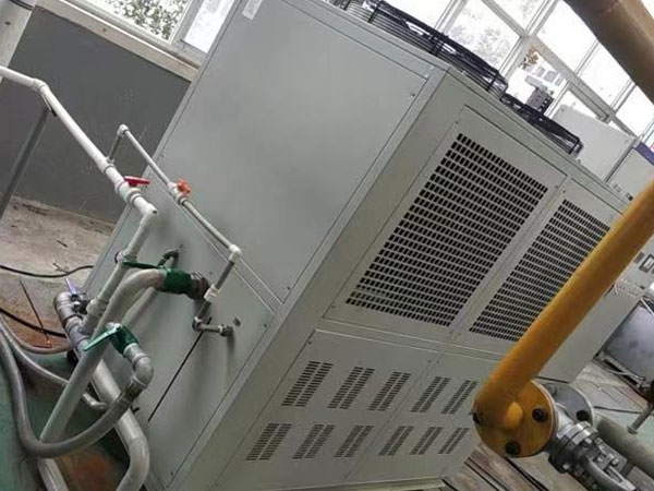 Water chiller for chemical fiber industry